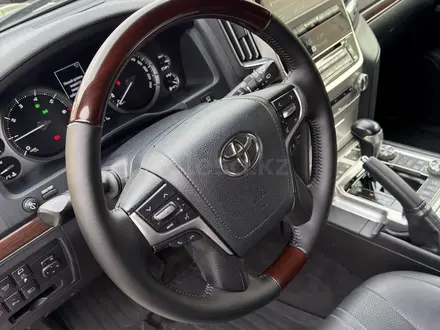 Toyota Land Cruiser 2018 года за 35 555 555 тг. в Алматы – фото 24