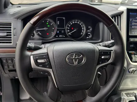 Toyota Land Cruiser 2018 года за 35 555 555 тг. в Алматы – фото 26