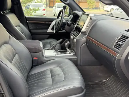 Toyota Land Cruiser 2018 года за 35 555 555 тг. в Алматы – фото 44