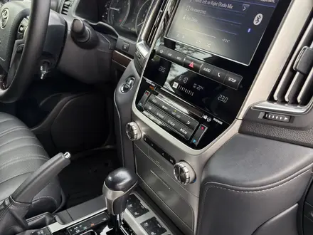 Toyota Land Cruiser 2018 года за 35 555 555 тг. в Алматы – фото 49
