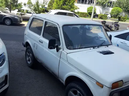 ВАЗ (Lada) Lada 2121 1999 года за 600 000 тг. в Шымкент