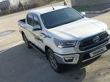 Toyota Hilux 2022 года за 21 000 000 тг. в Алматы