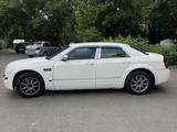 Chrysler 300C 2004 года за 3 500 000 тг. в Астана – фото 2