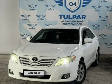 Toyota Camry 2010 года за 8 150 000 тг. в Шымкент