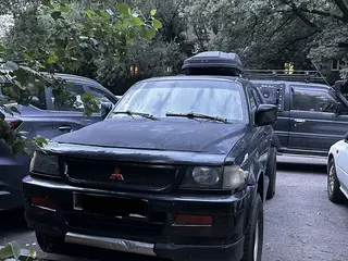Mitsubishi Montero Sport