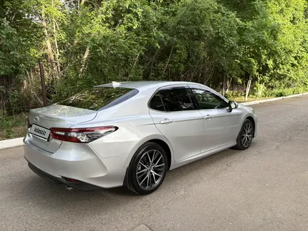 Toyota Camry 2024 года за 17 900 000 тг. в Уральск – фото 5