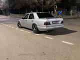 Mercedes-Benz E 280 1993 года за 1 900 000 тг. в Алматы