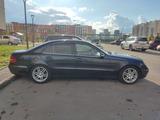 Mercedes-Benz E 320 2003 годаfor6 200 000 тг. в Астана – фото 2