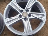 R17 LIFAN TOYOTA LEXUS за 135 000 тг. в Алматы