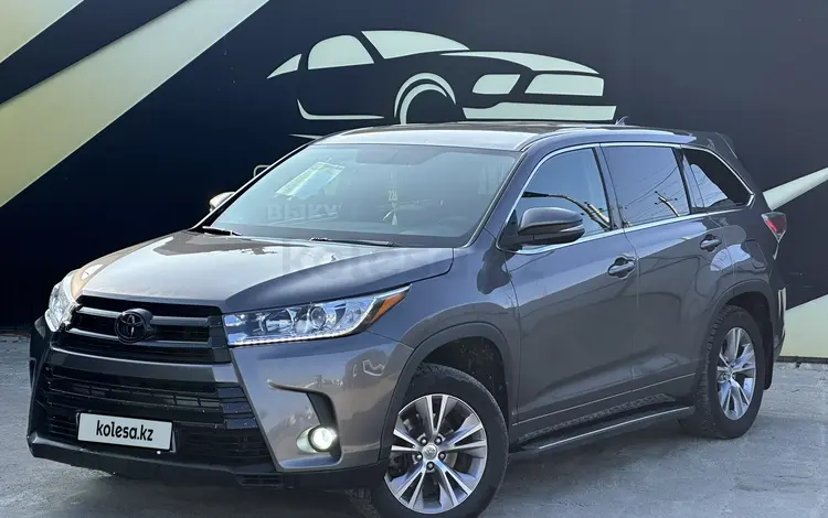 Toyota Highlander 2014 года за 13 300 000 тг. в Атырау