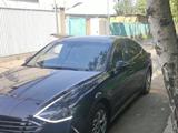 Hyundai Sonata 2023 года за 11 500 000 тг. в Алматы – фото 2