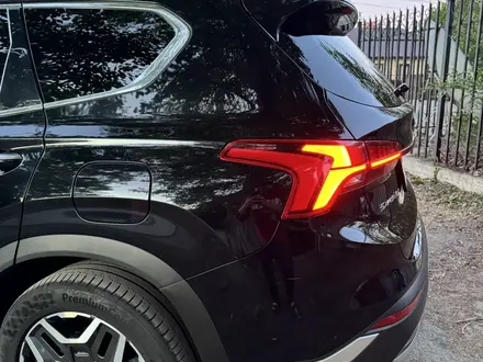 Hyundai Santa Fe 2023 года за 16 350 000 тг. в Караганда – фото 9