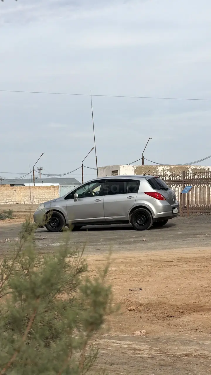 Nissan Tiida, 2006
