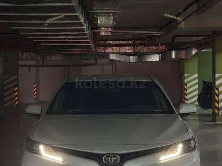 Toyota Camry 2019 года за 12 000 000 тг. в Астана – фото 3