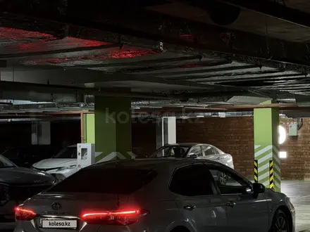 Toyota Camry 2019 года за 12 000 000 тг. в Астана – фото 5