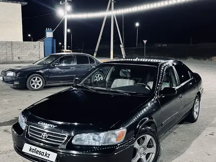 Toyota Camry 2000 года за 3 500 000 тг. в Жанатас – фото 3