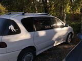 Toyota Ipsum 1998 годаүшін3 000 000 тг. в Усть-Каменогорск – фото 3