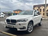 BMW X5 2016 года за 14 000 000 тг. в Атырау