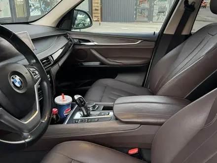BMW X5 2016 года за 14 000 000 тг. в Атырау – фото 9