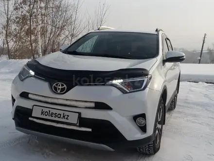Toyota RAV4 2018 года за 11 500 000 тг. в Усть-Каменогорск