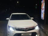 Toyota Camry 2015 года за 9 000 000 тг. в Атырау