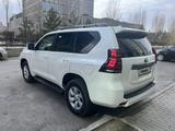 Toyota Land Cruiser Prado 2018 года за 18 900 000 тг. в Астана – фото 4