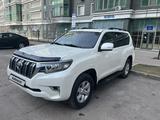 Toyota Land Cruiser Prado 2018 года за 18 900 000 тг. в Астана – фото 3