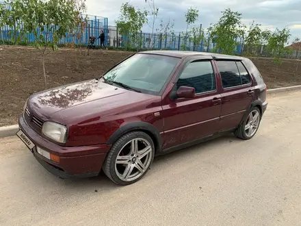 Volkswagen Golf 1994 года за 1 100 000 тг. в Алматы