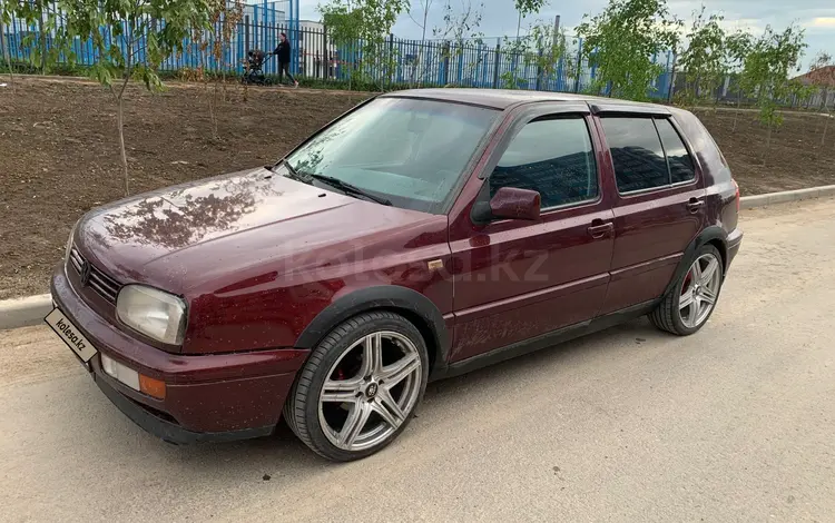 Volkswagen Golf 1994 года за 1 100 000 тг. в Алматы