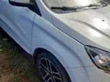 ВАЗ (Lada) XRAY Cross 2019 годаүшін3 200 000 тг. в Актобе