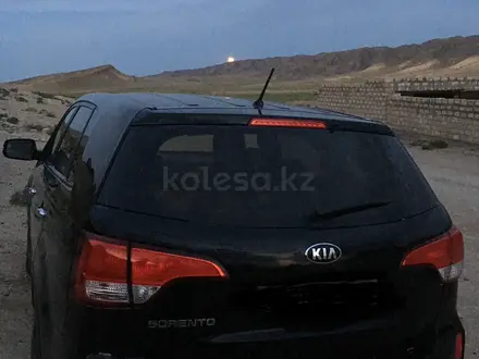 Kia Sorento 2014 года за 8 000 000 тг. в Актау – фото 2