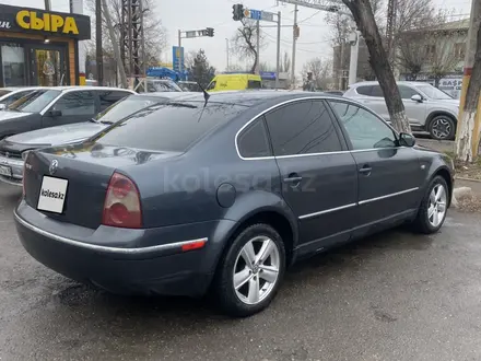 Volkswagen Passat 2002 года за 2 850 000 тг. в Тараз – фото 3