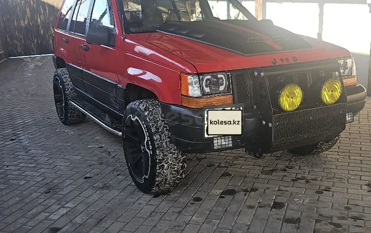 Jeep Grand Cherokee 1993 годаүшін3 500 000 тг. в Алматы