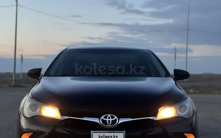 Toyota Camry 2016 года за 7 000 000 тг. в Атырау