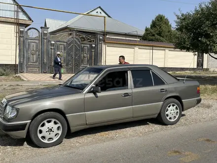 Mercedes-Benz E 230 1992 года за 1 900 000 тг. в Шымкент – фото 3