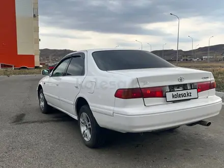 Toyota Camry Gracia 2000 года за 2 900 000 тг. в Усть-Каменогорск – фото 4