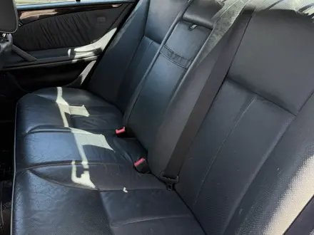 Mercedes-Benz E 320 1999 года за 5 300 000 тг. в Шымкент – фото 54