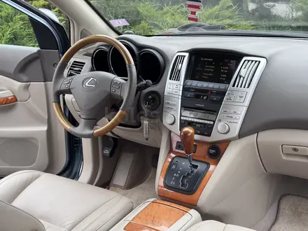 Lexus RX 350 2006 года за 10 200 000 тг. в Алматы – фото 46