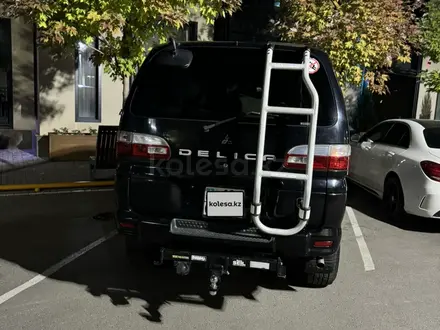 Mitsubishi Delica 2006 года за 8 000 000 тг. в Алматы – фото 4