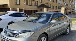 Toyota Camry 2004 года за 6 200 000 тг. в Семей – фото 2