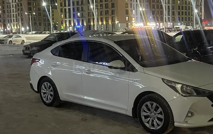 Hyundai Accent 2020 года за 6 500 000 тг. в Астана