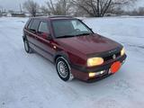 Volkswagen Golf 1993 годаfor1 495 000 тг. в Караганда