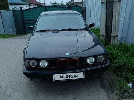 BMW 530 1993 года за 1 500 000 тг. в Алматы – фото 4