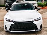 Lexus IS 350 2026 годаүшін36 500 000 тг. в Алматы – фото 3