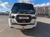 Mitsubishi Pajero 2019 годаүшін21 500 000 тг. в Атырау – фото 4