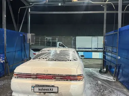 Toyota Mark II 1994 года за 2 800 000 тг. в Алматы – фото 2