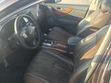 Infiniti QX70 2014 годаfor13 300 000 тг. в Караганда – фото 4