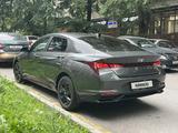 Hyundai Elantra 2023 года за 9 500 000 тг. в Алматы – фото 3