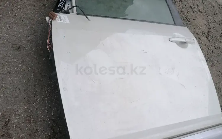 Дверь стекло переднее заднее левое правое за 60 000 тг. в Усть-Каменогорск