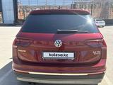 Volkswagen Tiguan 2018 годаүшін12 300 000 тг. в Астана – фото 3